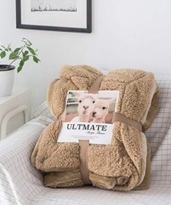 Devola Sherpa Kuscheldecke flauschig super dick wendbar 100x120cm Khaki für Couch & Bett