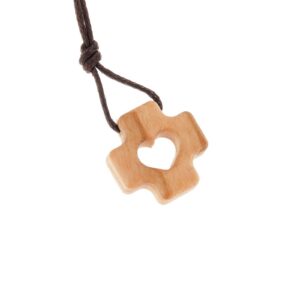 Herziges Griechisches Kreuz aus Olivenholz für Anhänger | Griechisches Kreuz mit Herz als Olivenholz-Anhänger | Olivenh