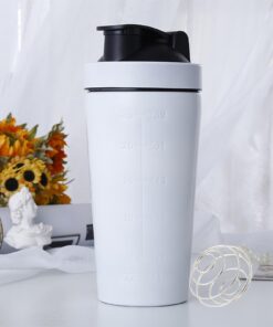 Protein-Shaker Edelstahl für Cremige Eiweiß Shakes, Gym und Workout (750ml)