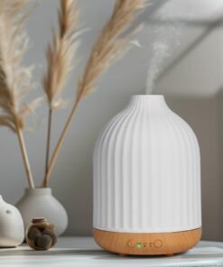 **Aroma Diffuser für ätherische Öle 250ml - Ideal für Yoga und Büro - Ultraschall Luftbefeuchter - Aromatherapie und Ru