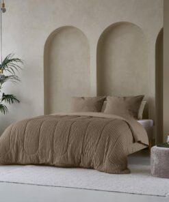Zelesta Groovebed Waschbare Bettdecke - Warm Winter- und Sommerdecke für Wohnzimmer - 4 Jahreszeiten - Fluffy (Taupe, 14