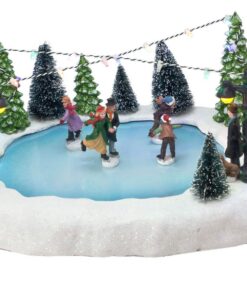 Spetebo LED Weihnachtszene - Eisbahn mit fahrenden Figuren - ideale Weihnachtsdekoration für Familie
