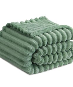RUIKASI Flauschig Kuscheldecke Grün - 150x200cm Warme Sofadecke für Wohnzimmer Deko OEKO-TEX Standard 100