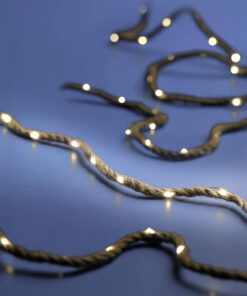 Spetebo Warmweißes Lichterketten-Tau mit Draht für Weihnachtsdeko - 400 cm - 60 LED mit Timer - Innen-deko und Fensterde