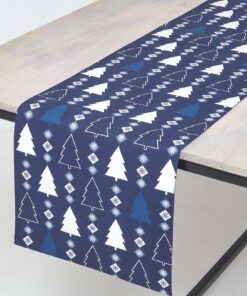 HOMESCAPES Weihnachts-Tischläufer Winterland 100% Baumwolle, blau, OEKO-TEX STANDARD 100, waschbar & pflegeleicht, ideal