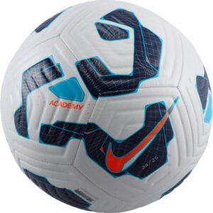 Nike Academy Fußball FZ2966 - Top-Fit für Profis im Training | Nike Academy Fußball FZ2966 - Geschmack derprofessionell