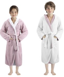 HOMELEVEL Kuschelfleece Bademantel OEKO-TEX STANDARD 100 für Kinder - Sherpa Morgenmantel mit Taschen und Schalkragen Gü