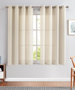 TOPICK Beige Vorhänge für Wohnzimmer und Schlafzimmer - Blickdicht, Lichtfilternd, Ösenvorhang 145H x 130B cm, OEKO-TEX