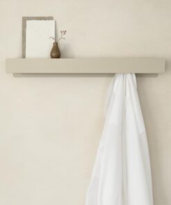 Kazai 'Kian' Garderobenhaken | Moderne Designleiste mit versteckten Haken & Ablage | Metall Wandmontage Taupe