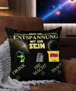 KAMACA Entspannungskissen mit Spruch und Taschen für Snacks - das perfekte Geschenk für Mann und Frau - Wichtelgeschenk