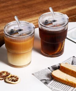 Jognee Glasbecher mit Deckel und Strohhalm Kaffeegläser für Cappuccino, Latte, Tee (400 ML, 2 Stuck) Jognee Eisglasbec