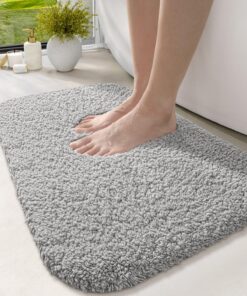 DEXI Badzimmerteppich extra weich und saugfähig, waschbar und rutschfest, perfekt für Badewanne und Duschraum (109,2 x 6