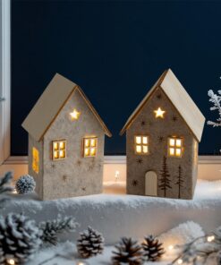 Spetebo LED Filz Winterhaus mit Holzdach - Weihnachtsdeko warm weiß beleuchtet - 10 x 7 cm Set inklusive Batterie