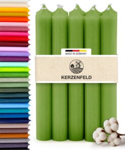 Stabkerzen Grün, 180mm x 22mm, 10 Stück - 8+ Stunden Brenndauer - RAL-Zertifizierte Unparfümierte KerzenMade in Germany