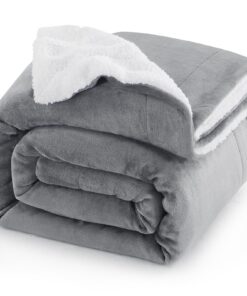 Aisbo Hochwertige Sherpa Fleece Sofa Decke Flauschig Kuscheldecke - Grau, 150x200 cm, Wohndecke OEKO-TEX STANDARD 100 -