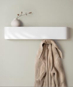 Kazai. Wandgarderobe 'Toke' - Moderne Design-Garderobe mit verdeckten Wandhaken | Garderobenpaneel aus Fertiholz | Weiß,