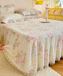 Aotiwe Spannbettbezüle Outdoor Beige Hellgrün Rosa Blumen- und Erdbeermuster mit Gestrickter Spitze Baumwolle 200x220cm
