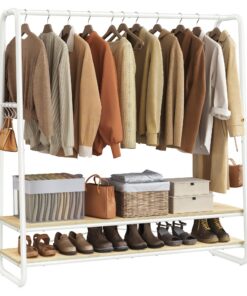 VASAGLE Kleiderständer für Schlafzimmer und Flur - 45 x 138 x 160 cm - 2 Ablagen und 6 Haken - naturbeige-mattweiß RGR11