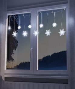 Spetebo Weihnachtsdeko Schneeflocken Lichterkette - 135 cm - inkl. Saugnäpfe mit Haken - Batterie betrieben -für Fenster