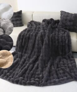 Luxus Kunstfell Decke -Extra Weiche und Kuschelige Fell Tagesdecke, Pflegeleicht, Hautfreundlich, available in 4 Größen