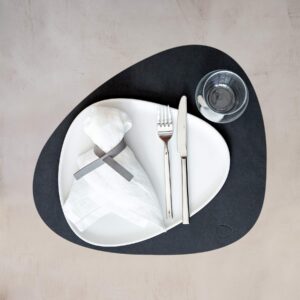 Lind DNA Tischset Curve L - Schwarz, 37x44cm | Modernmöbel für das Esszimmer | Durablen Designtisch mit schicken Stuhlmo